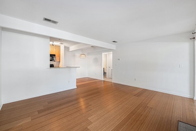 272 Alexandra Dr unit 2, Mount Pleasant, SC 29464 - photo 2