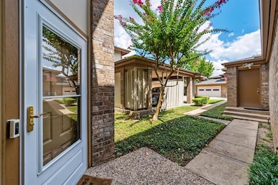 31 Park Ln, Bedford, TX 76021 - photo 4