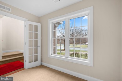 542 Whetstone Glen St, Gaithersburg, MD 20877 - photo 3