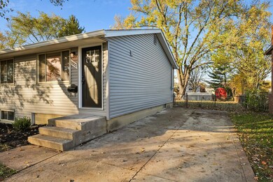 40-web-or-mls-1902-brookfield-rd