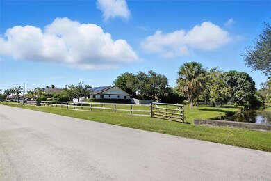 11521 NW 23rd St, Plantation, FL 33323 - photo 2