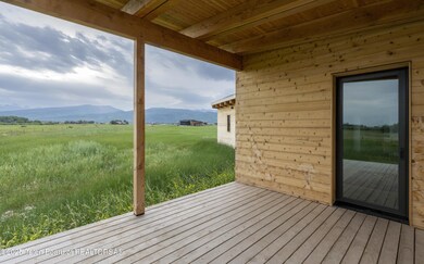 Buckskin Loop - Deck1c