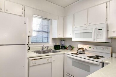 600 Butler Ave unit 3, Saint Simons Island, GA 31522 - photo 4