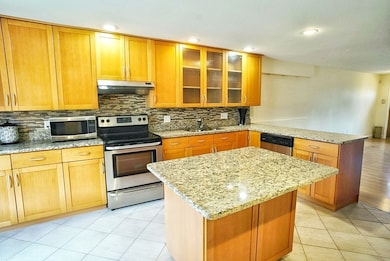 105 Franklin Ave unit 97, Revere, MA 02151 - photo 3