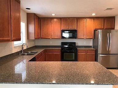 7814 Blue Wahoo Ln, Cypress, TX 77433 - photo 5