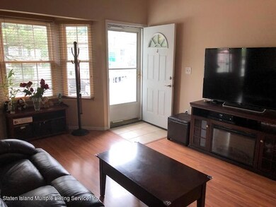 3184 Richmond Rd unit B, Staten Island, NY 10306 - photo 3