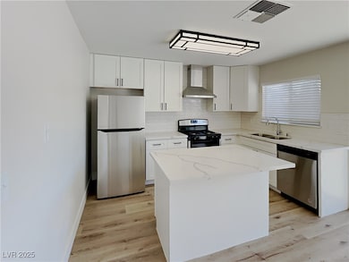 6601 Dunsmuir Cir, Las Vegas, NV 89108 - photo 3