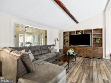 14457 Maple Ridge, Hancock, MD 21750 - photo 5