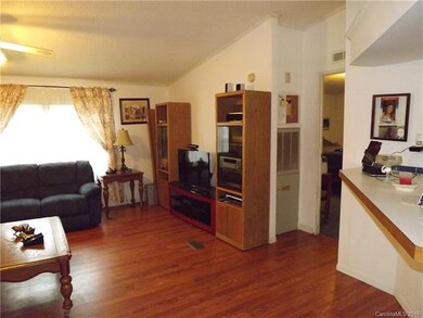 36 Bittersweet Dr unit 17, Hendersonville, NC 28792 - photo 7