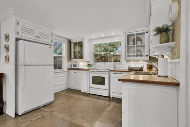 809 SW 14th Terrace, Fort Lauderdale, FL 33312 - photo 7