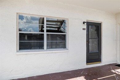 9213 Tudor Dr unit B104, Tampa, FL 33615 - photo 4