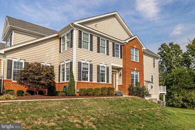 22998 Weybridge Square, Broadlands, VA 20148 - photo 4
