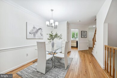 1206 W Abingdon Dr, Alexandria, VA 22314 - photo 4