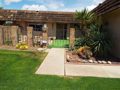 11102 W Cameo Dr, Sun City, AZ 85351 - photo 2