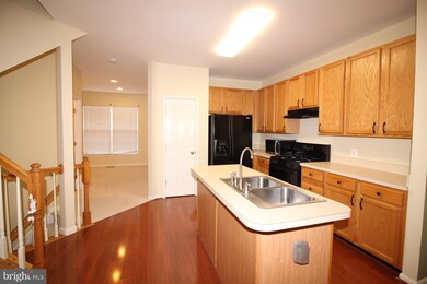 10190 Pale Rose Loop, Bristow, VA 20136 - photo 5