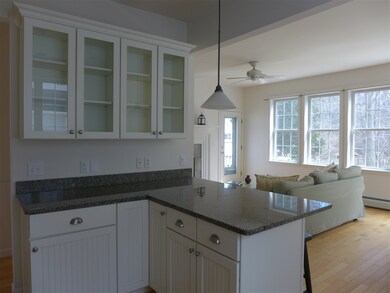 11 Mansfield Ave, Essex Junction, VT 05452 - photo 4