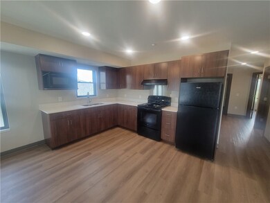 199 Hope Village Way unit 201, Chippewa Falls, WI 54729 - photo 6