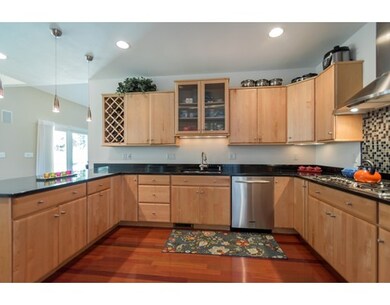 88 Peach Tree Ln, North Andover, MA 01845 - photo 4