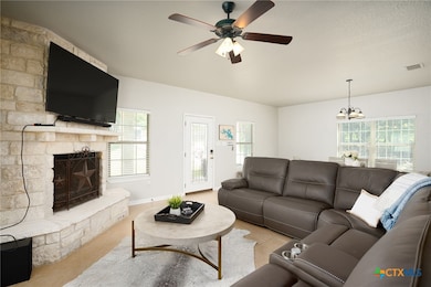 1526 Bonnyview Dr, Canyon Lake, TX 78133 - photo 5