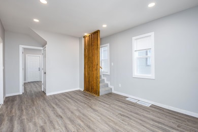 5-web-or-mls-3621 Frederick-5