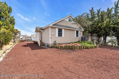 81 Dolphin Rd, Tuckerton, NJ 08087 - photo 2