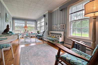 2 N Stuart St, Westerly, RI 02891 - photo 4