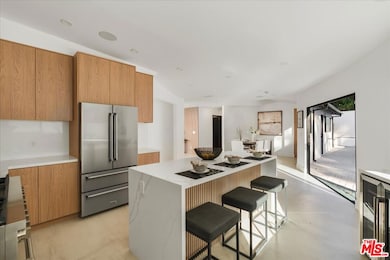 3873 Royal Woods Dr, Sherman Oaks, CA 91403 - photo 7