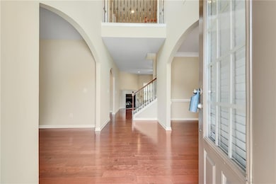 270 Woods Creek Dr, Suwanee, GA 30024 - photo 5