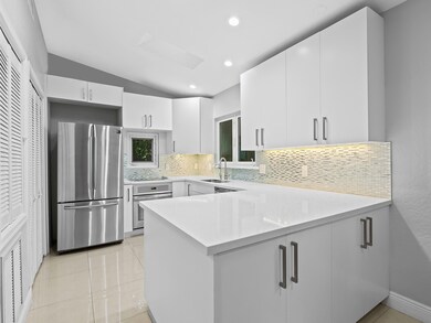 825 SW 4th Ct, Fort Lauderdale, FL 33312 - photo 7