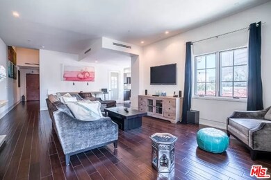 225 S Hamilton Dr unit 304, Beverly Hills, CA 90211 - photo 4