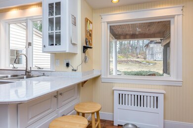 29 Sylvan Rd South Portland ME-large-018