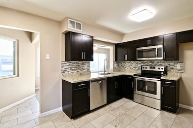 11151 W Emerald Dr, Sun City, AZ 85351 - photo 4