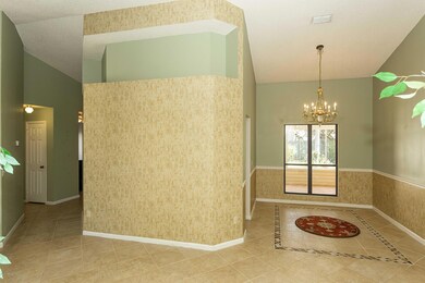 004_Living & Dining Room