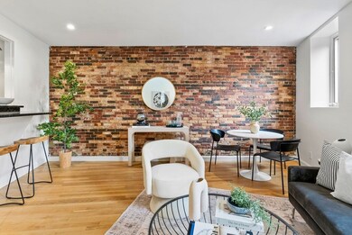 19 Wiget St unit 305, Boston, MA 02113 - photo 4