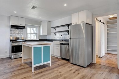 1219 W Munson St, Denison, TX 75020 - photo 7