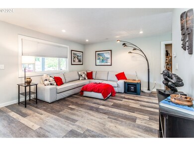 1540 8th St, West Linn, OR 97068 - photo 3