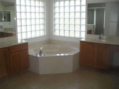 1059 Center Stone Ln, Riviera Beach, FL 33404 - photo 6