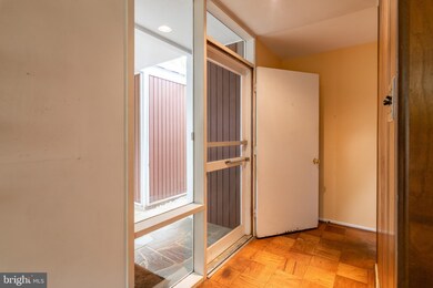 2308 Kimbro St, Alexandria, VA 22307 - photo 7