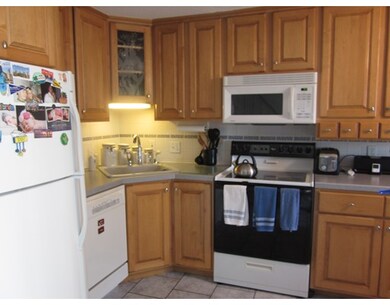 8 Walcott Valley Dr unit 8, Hopkinton, MA 01748 - photo 3