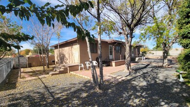 321 Wayne Rd NW, Los Ranchos, NM 87114 - photo 6