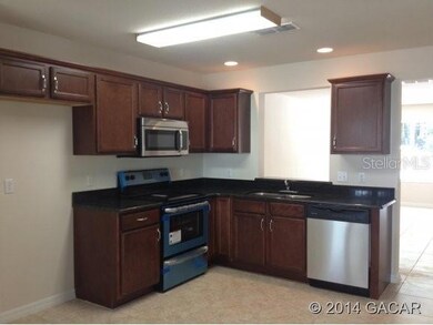 4670 SW 48th Dr unit 135, Gainesville, FL 32608 - photo 2