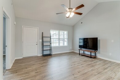 134 Grace Ct, Manchester, TN 37355 - photo 5