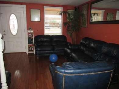 337 E Wilson St, Batavia, IL 60510 - photo 3