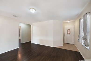 25222 Judson Bend, San Antonio, TX 78261 - photo 4