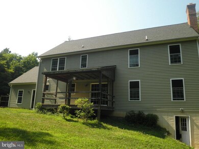 321 E Mountain Rd, Knoxville, MD 21758 - photo 4