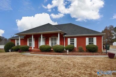 567 Baites Rd, Toney, AL 35773 - photo 2