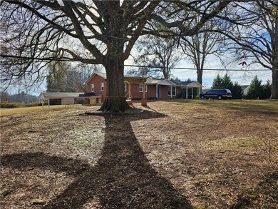 2230 Independence Rd, Winston Salem, NC 27106 - photo 5