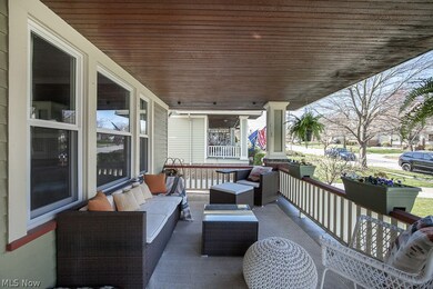 Deck featuring an outdoor hangout area