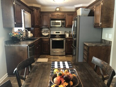 129 Stephens Ln, Shelbyville, TN 37160 - photo 5