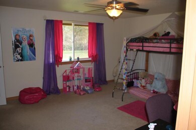 117 Rocking Horse Ln, Central Point, OR 97502 - photo 6